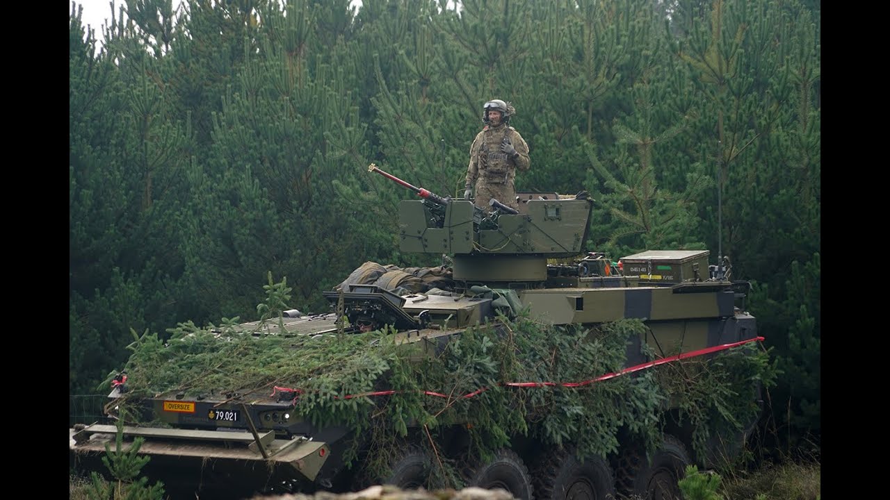 Piranha APC Action  -  Crossing ditch and advancing on enemy. Brave Lion 2021