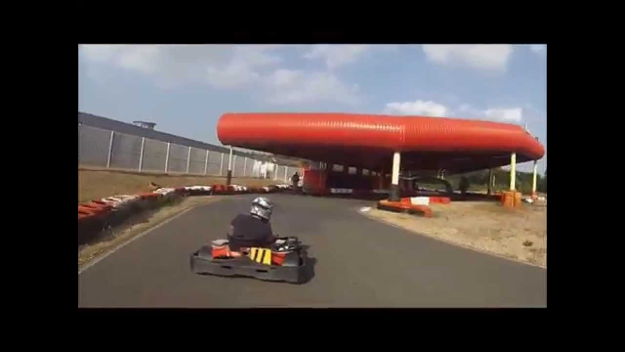 Karting 270cc à Montfort le Gesnois (72) avec une GoPro 7 09 2014