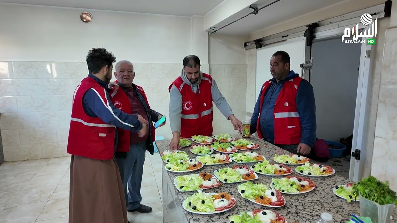 الشلف إفطار عابري السبيل بمطعم الهلال الأحمر ببوقادير