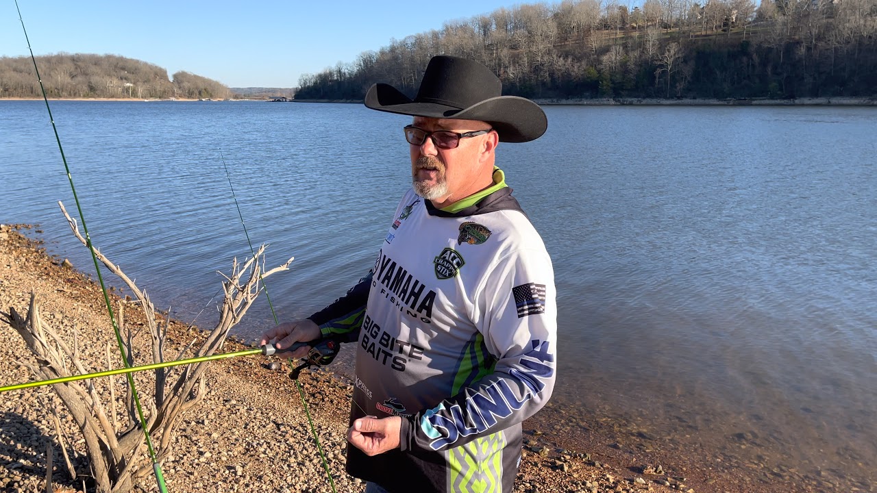 Crappie Fishing Tips & Techniques: Baitcaster vs Spinning Reels