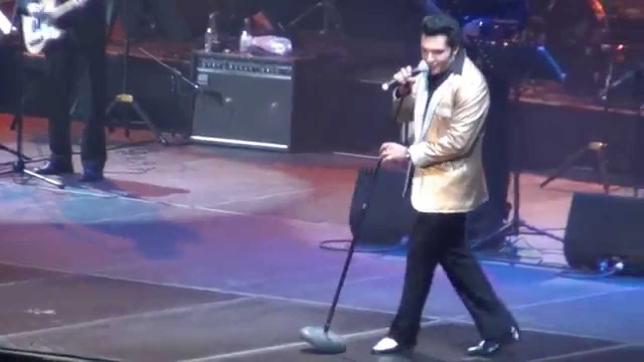 Elvis Presley - Don't be cruel, Justin Shandor HD en Movistar Arena Santiago (31/08/2012)