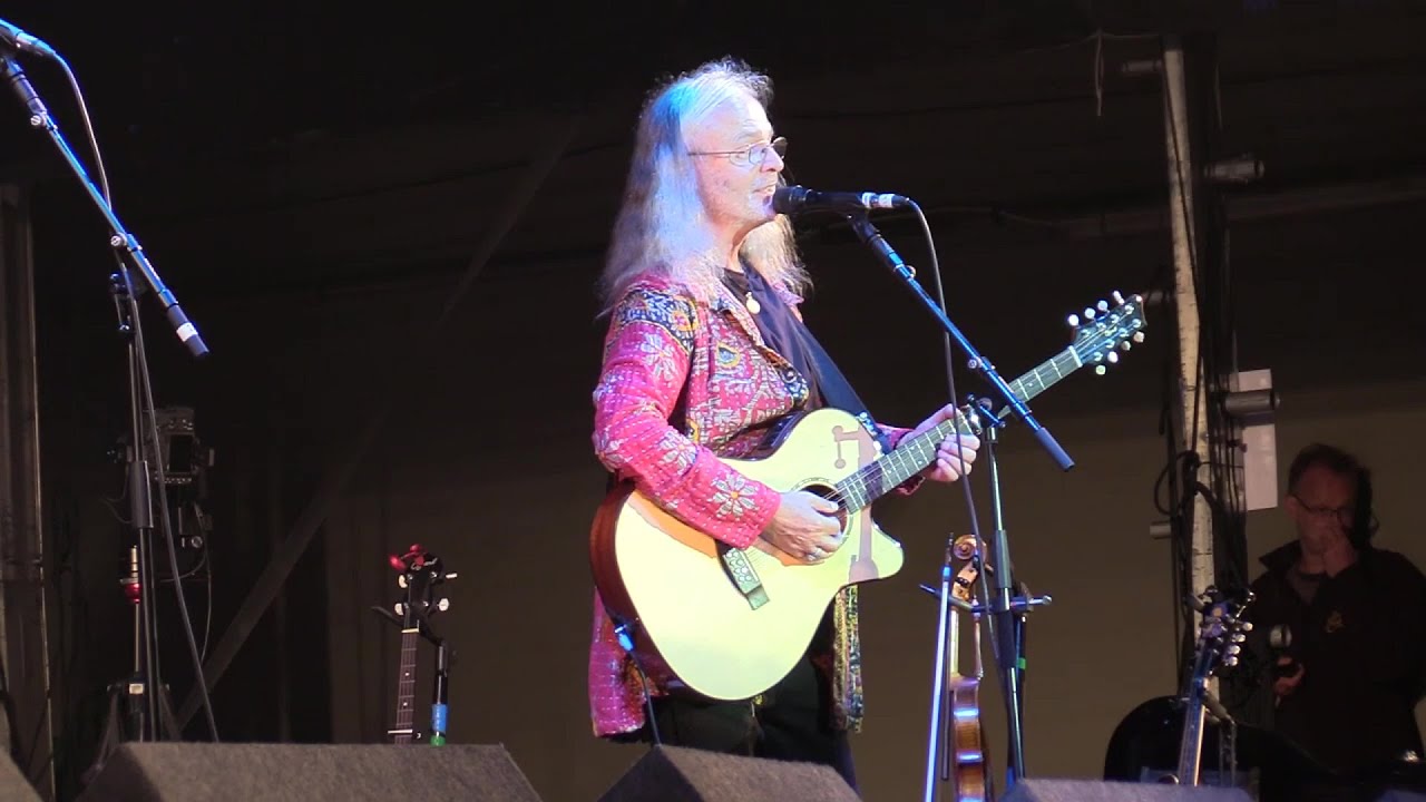 ''My Love Is in America'' - Fairport Convention Fairport's Cropredy Convention 2023