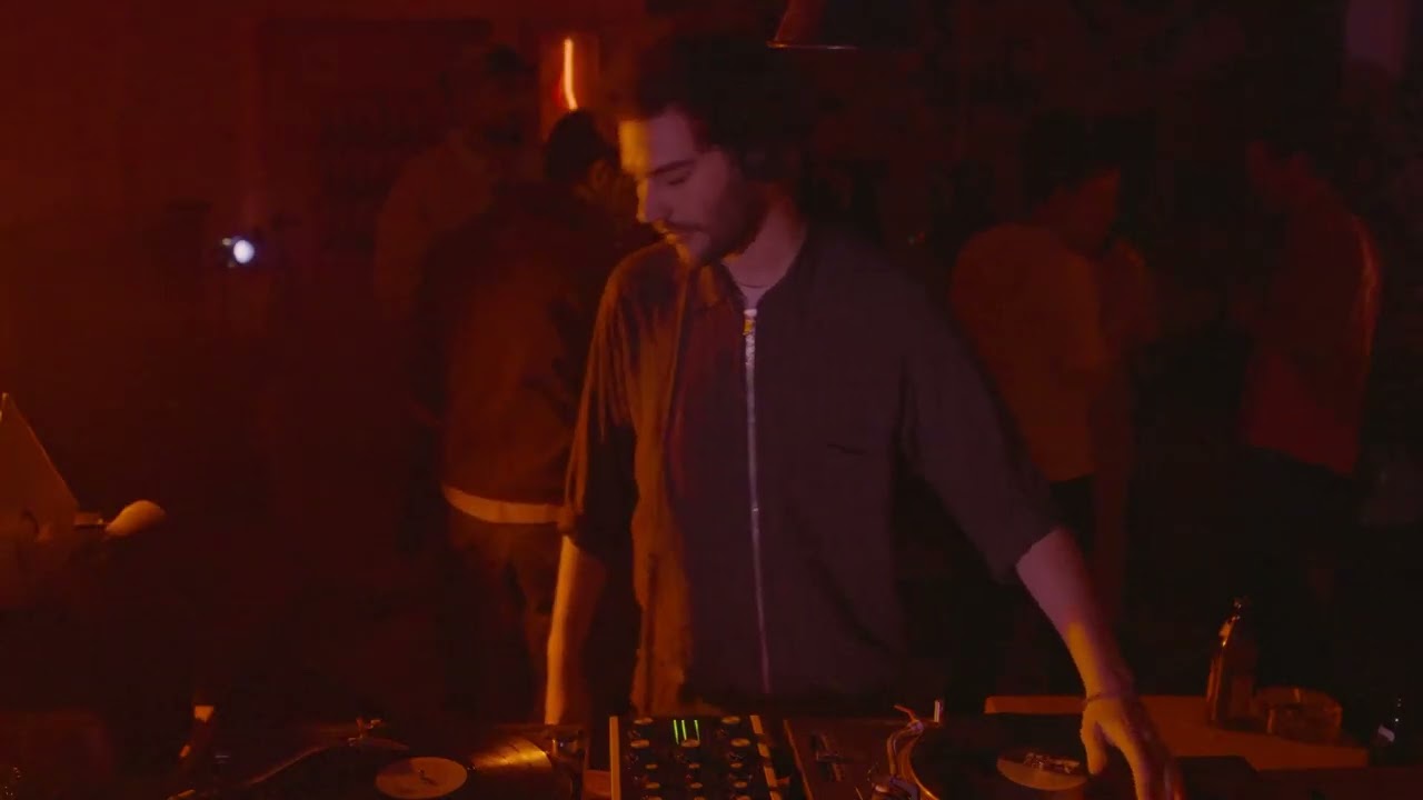 Aterral Radio 001 | Emanuele Barilli