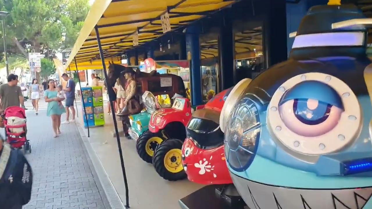 Kleiner Stadtbummel in Lido di Jesolo Juni 2025