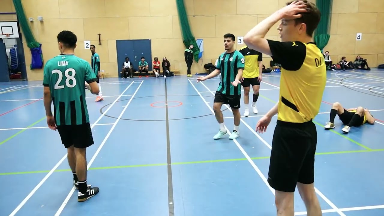 21st Feb London futsal league  EL BARRIO vs GREENWICH  : Futsal LONDON: PLAY FUTSAL