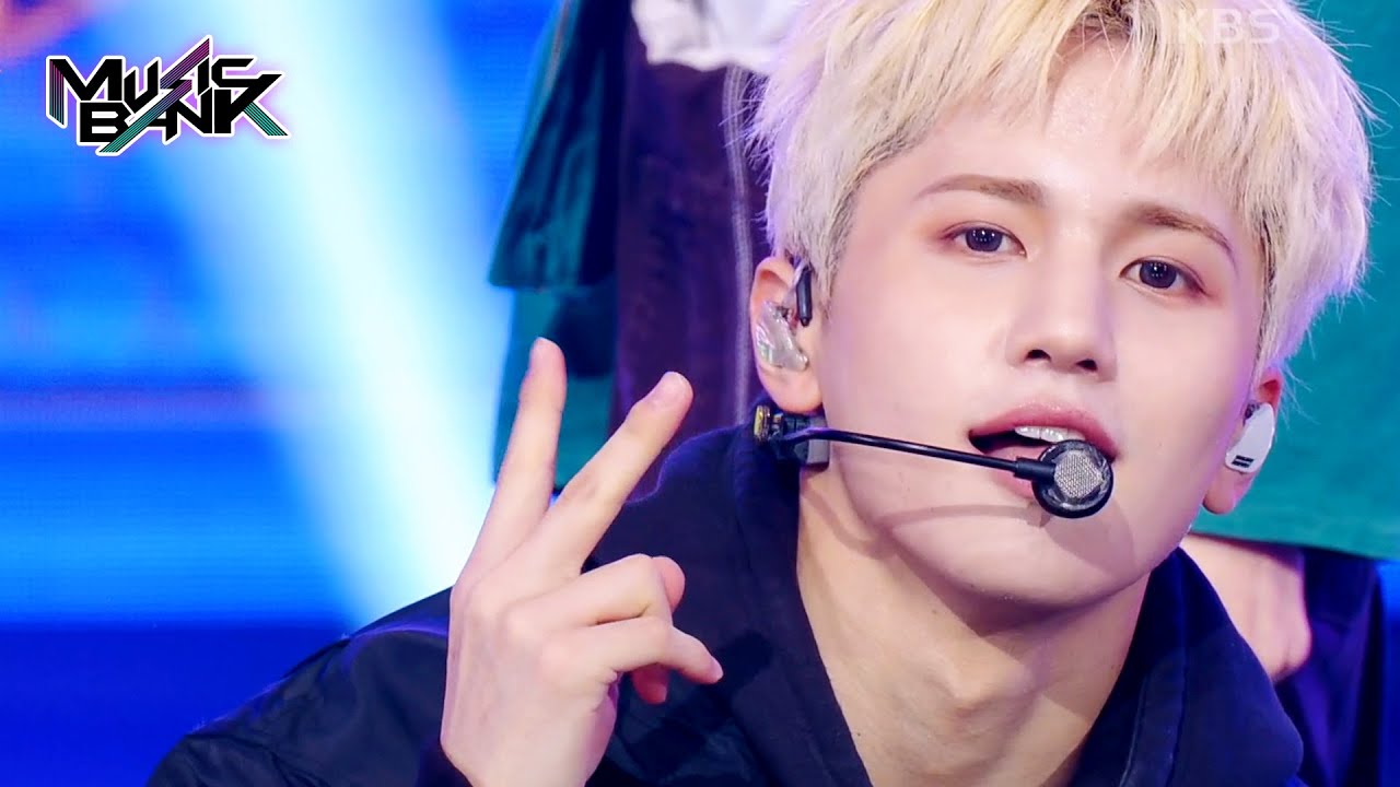 RU-PUM PUM - 8TURN [Music Bank] | KBS WORLD TV 240119
