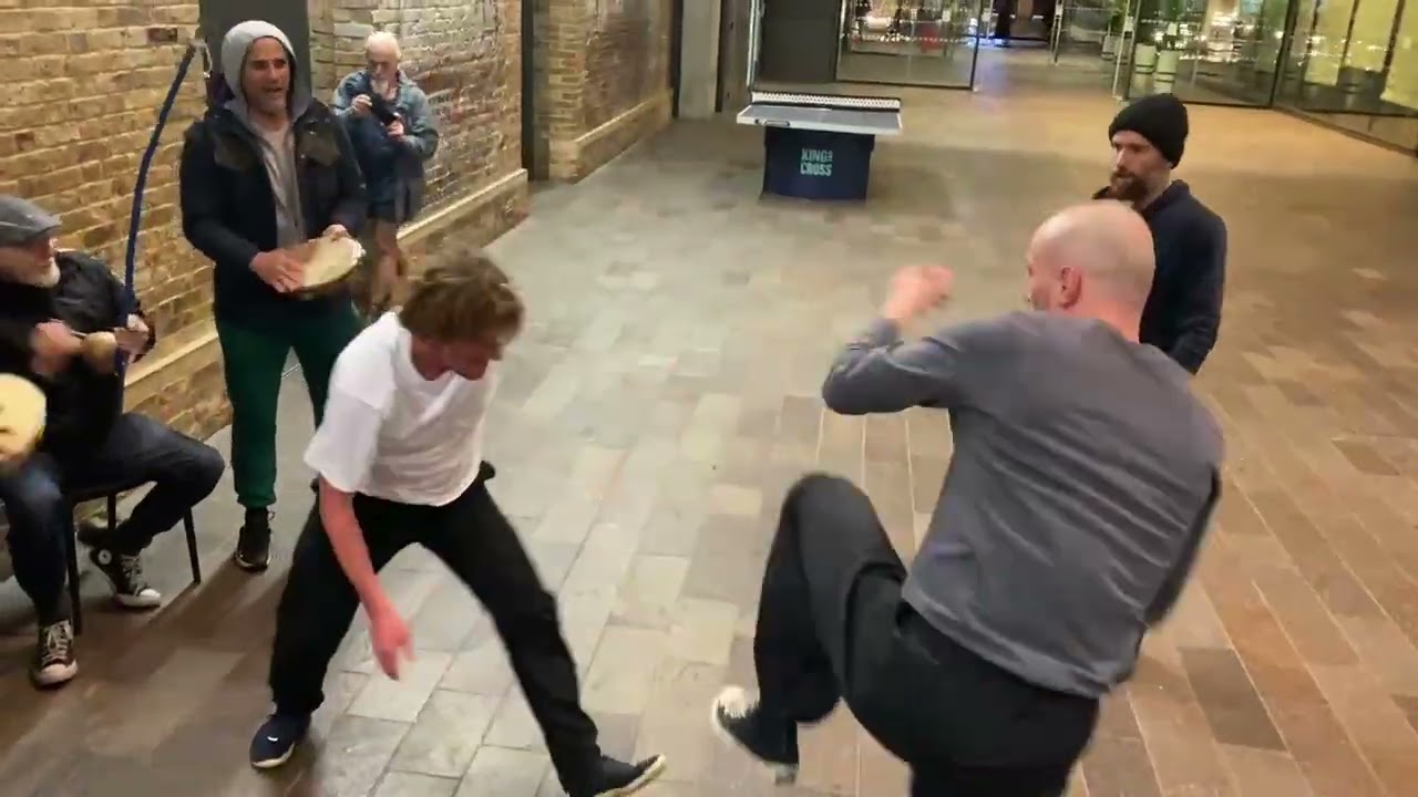 UR Capoeira London