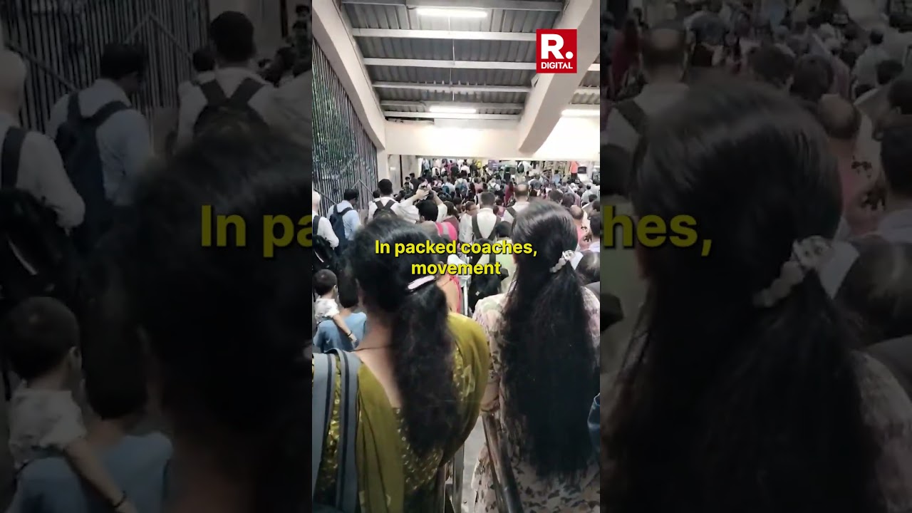 22-Year-Old Murdered in Mumbai Local Just for Asking to Close the Door