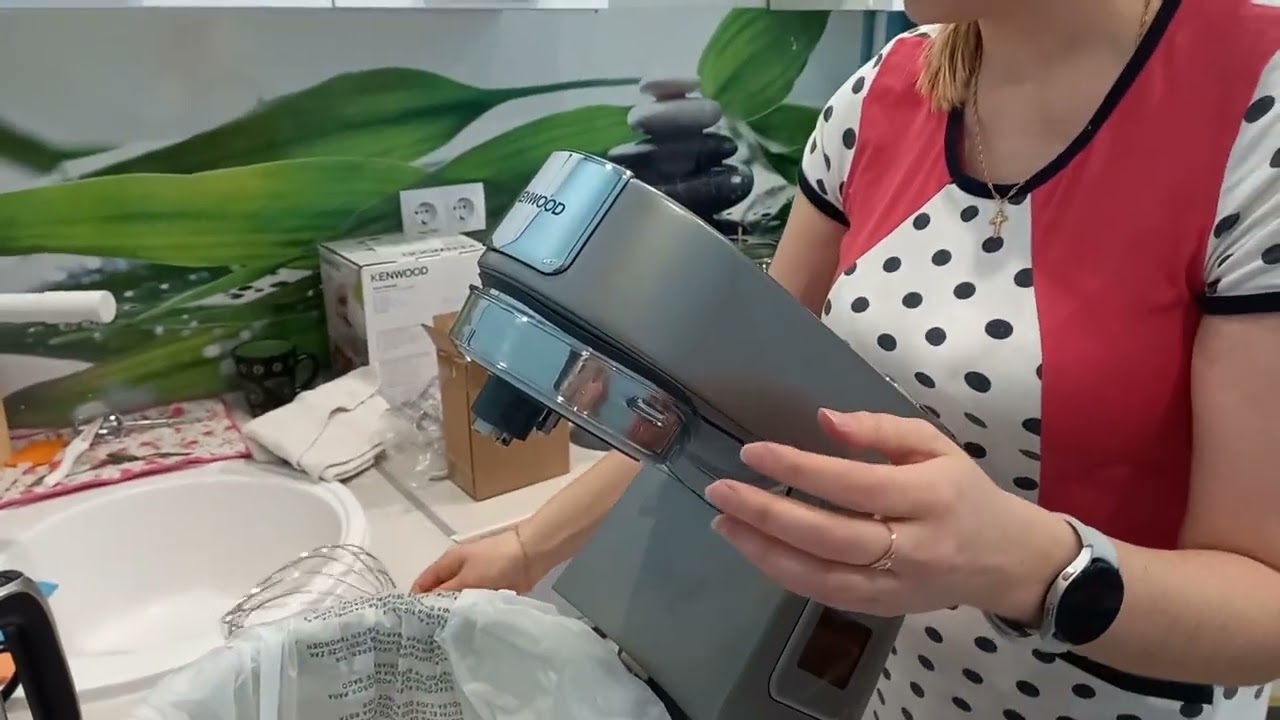 Распаковка Kenwood Titanium Chef Patissier XL
