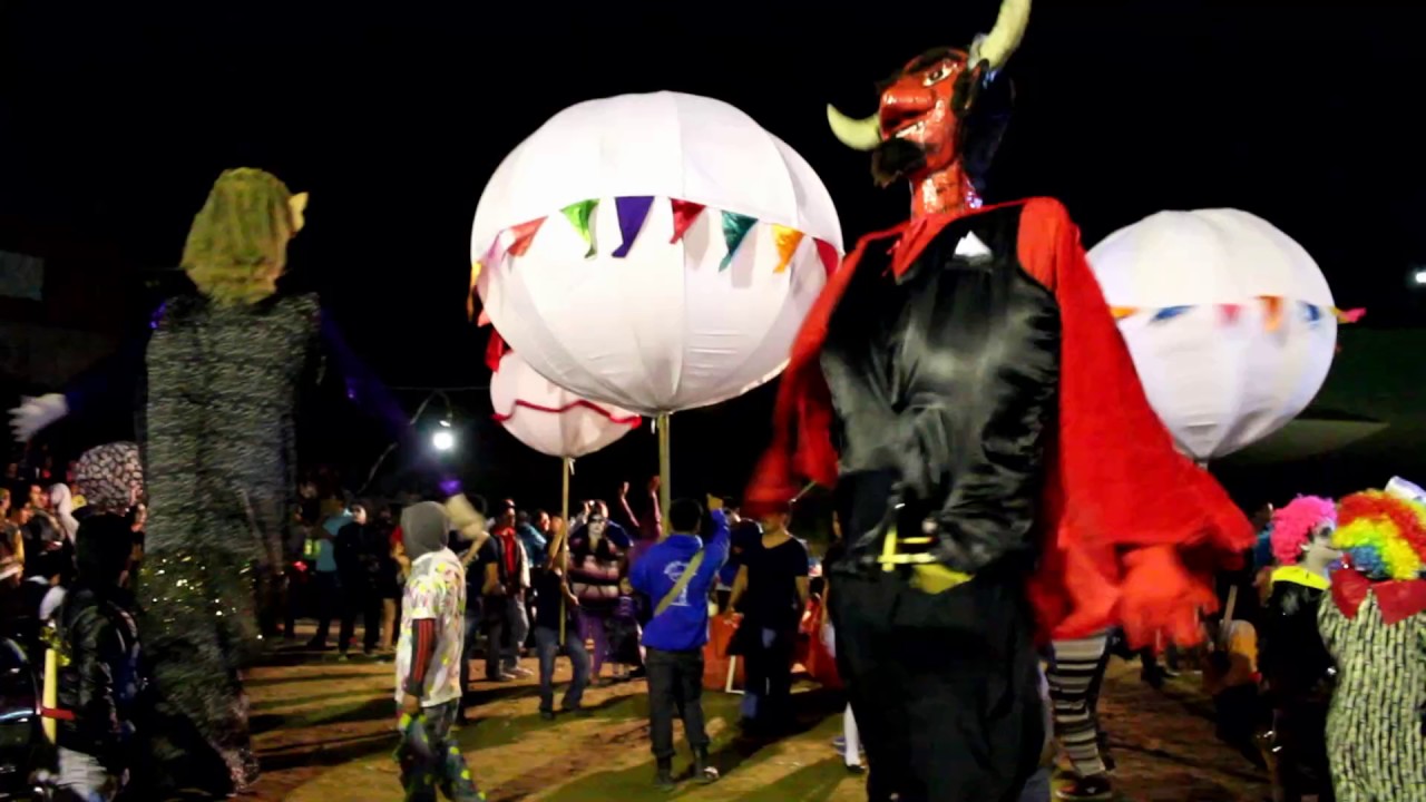 Día de Muertos en Oaxaca | Comparsas Muerteadas en Oaxaca
