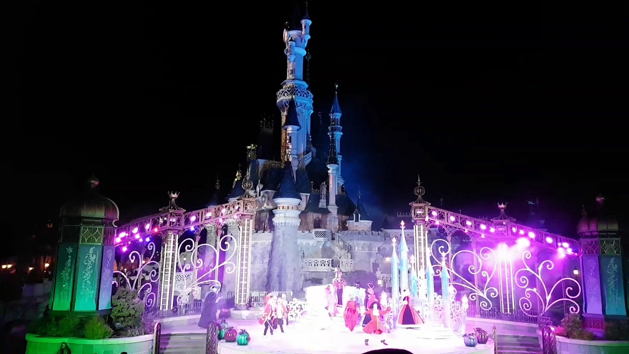[HD] C'est Bon d'être vilain avec les méchants Disney - Disney Halloween Party 2017