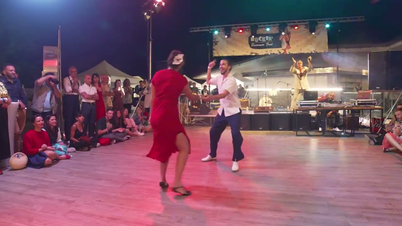 Florent & Roxane - Wakin' Up Baby by Roy Milton