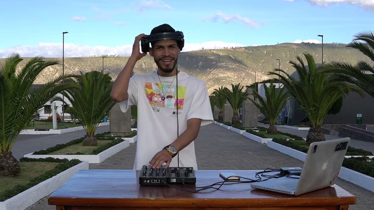 Tech House 2023 Mitad Del Mundo Set Live Dj Jeancarlos Rivero  #mitaddelmundo