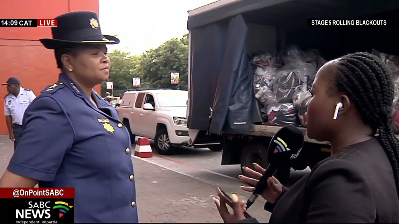 Police seize counterfeit goods worth millions at Oriental City in Bruma