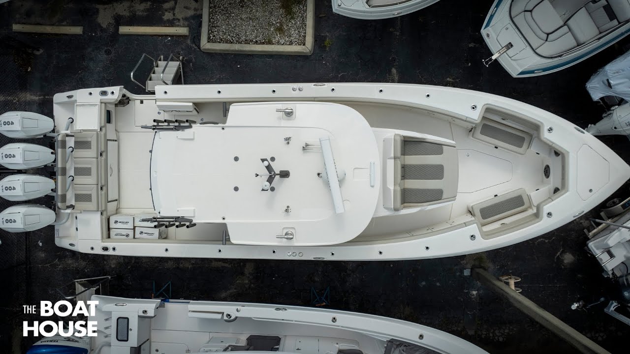 2025 41CS Solace available now at The Boat House. BoatHouseH2o.com