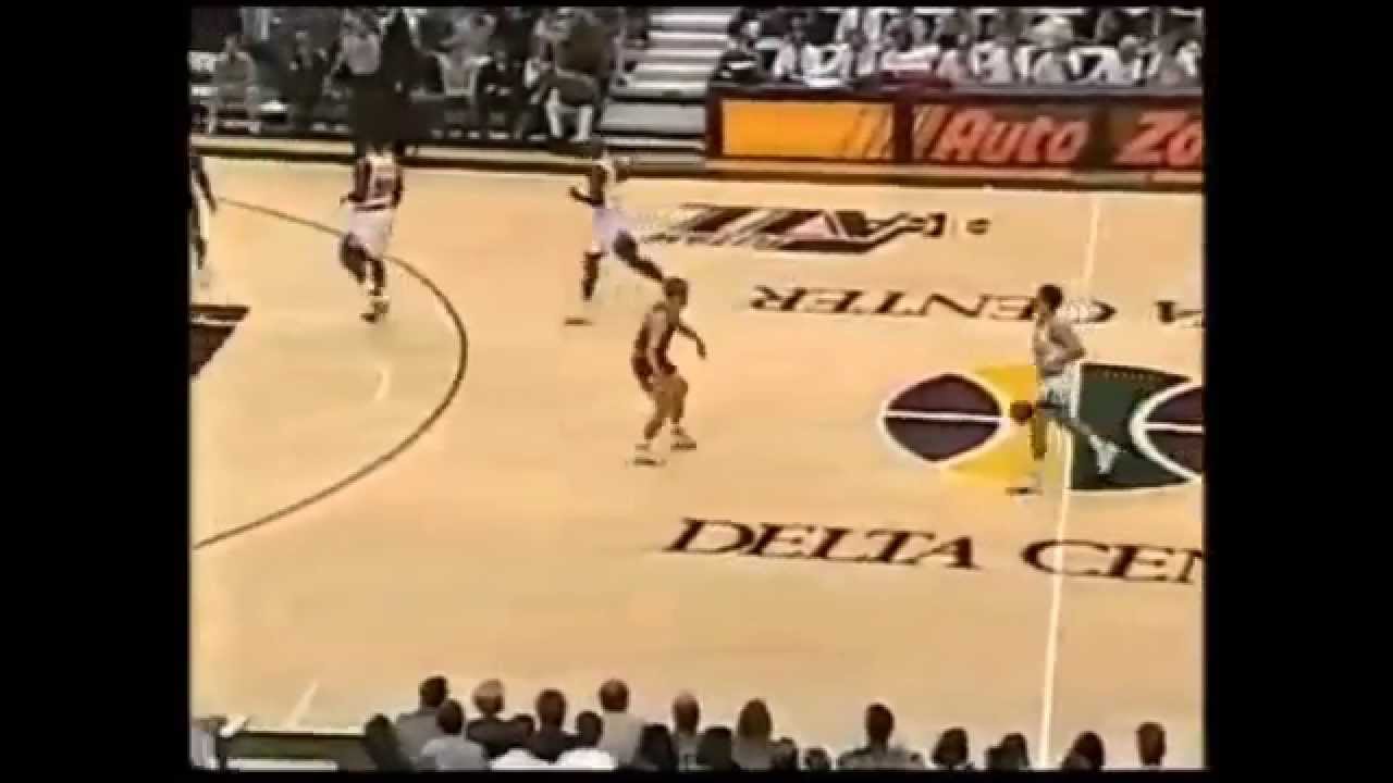 Michael Jordan Double Crossover on Bryant Russell