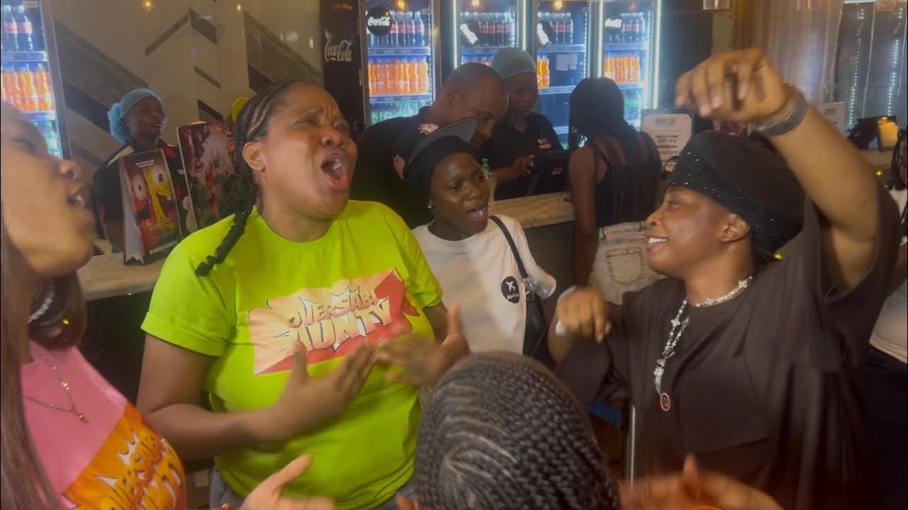 TOYIN ABRAHAM & KIDBABY ON THE DANCE FLOOR AT OVERSABI AUNTY WATCH PARTY