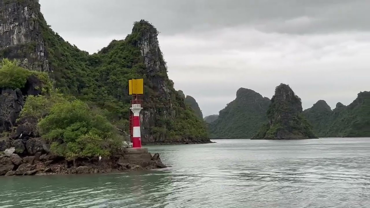 Ha Long Bay Vietnam Cruise - January 2024