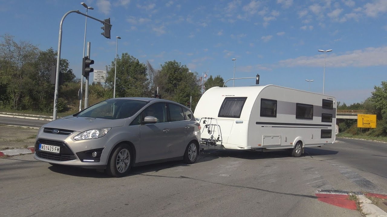 Kamperizam: prikolca Adria Adora 613