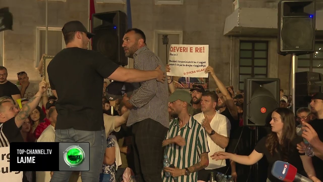 Top Channel/ Tension n&euml; protest&euml;, qytetari nis t&euml; ofendoj&euml; Ram&euml;n dhe Berish&euml;n, pjes&euml;marr&euml;sit...