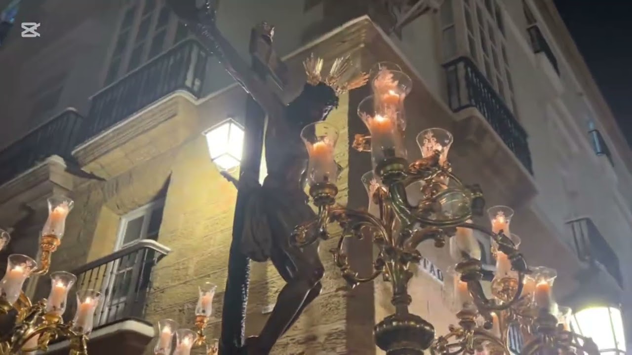 Traslado de Vuelta Vía Crucis Hermandades y Cofradías Cádiz febrero cuaresma 2026