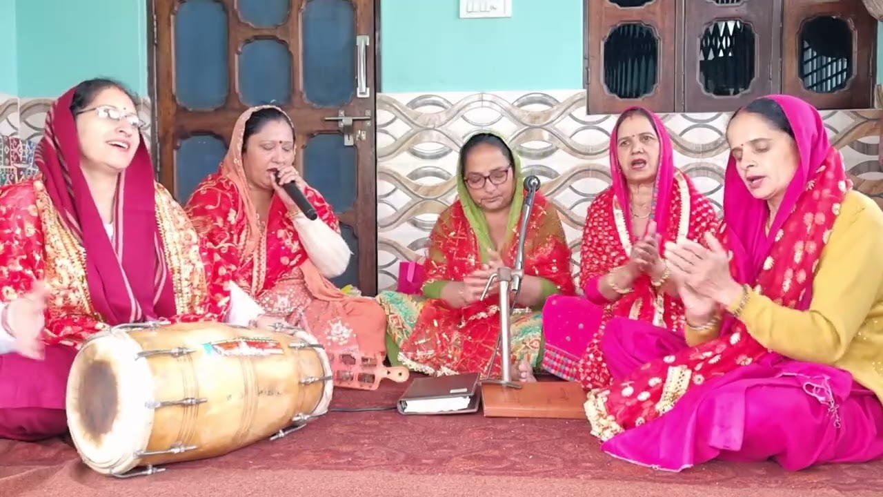 #bhajanनवरात्रि स्पैशल🌹 झंड़ेया ने रौणकां लगाईया हो माता मेरिए झंड़ेया दे ओले ओले आई जांया हो#kirtan