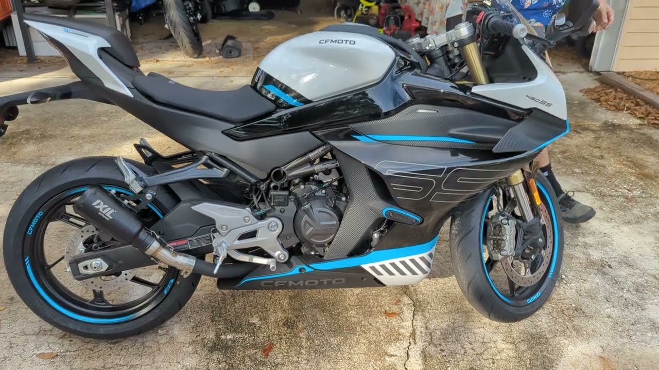 Установка выхлопной системы Slipon для CFMoto 450SS iXil RB 2023 года