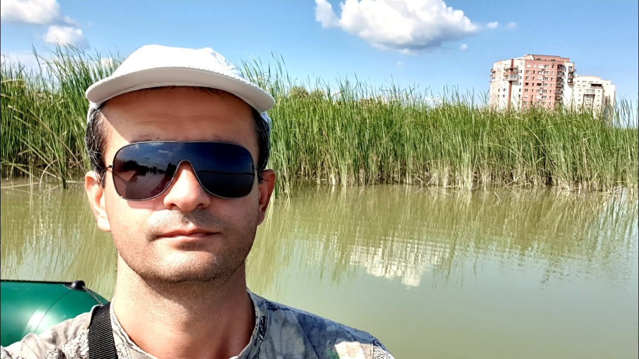 Pescuit urban: cu barca pe Lacul 2 Bacau