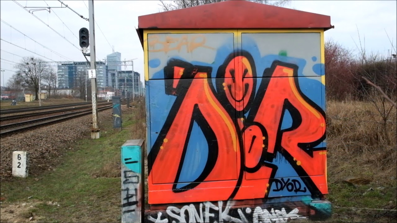 Graffiti na linii SKM Gdansk Gdynia