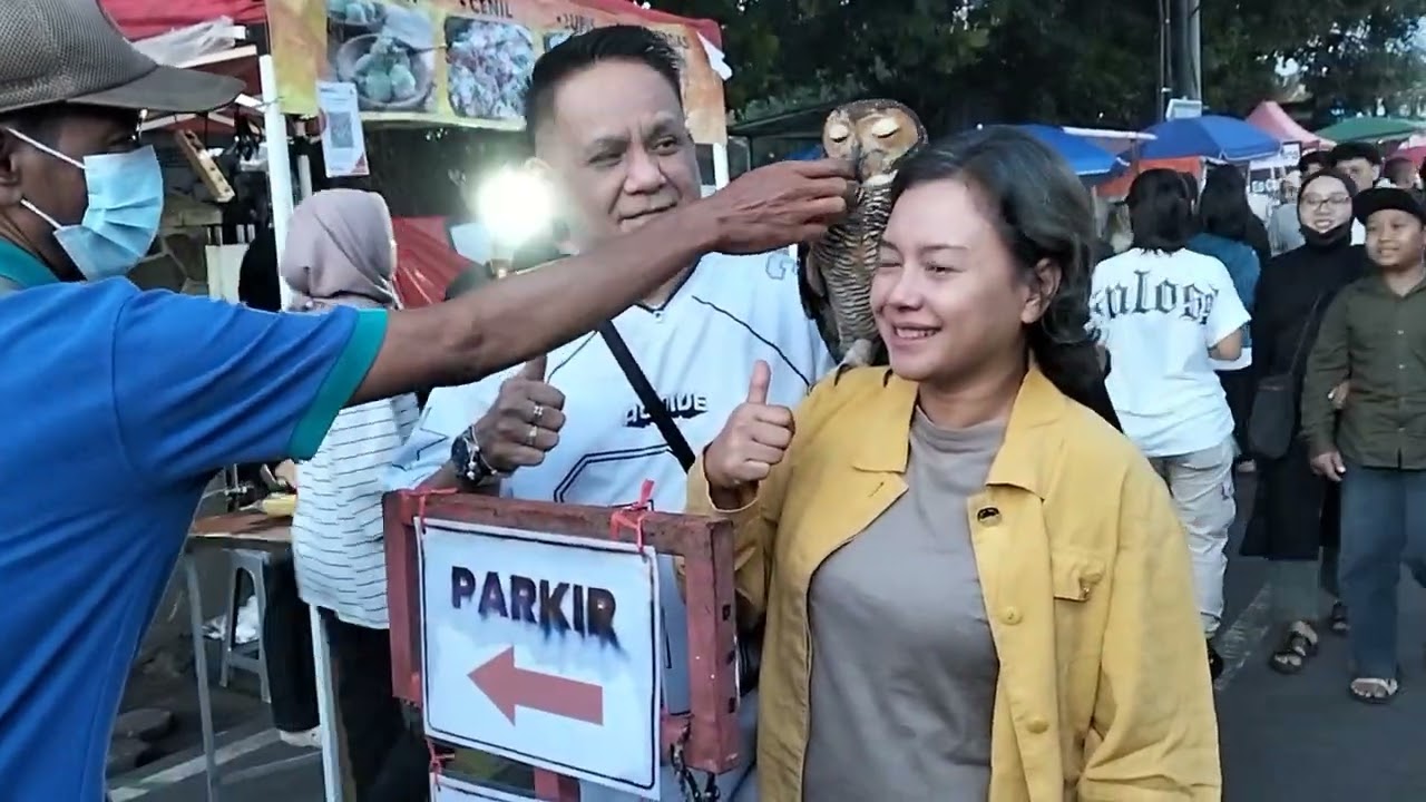 Pasar Takjil Sore Kampung Ramadhan Masjid Jogokariyan Yogyakarta Hari Ke 16.