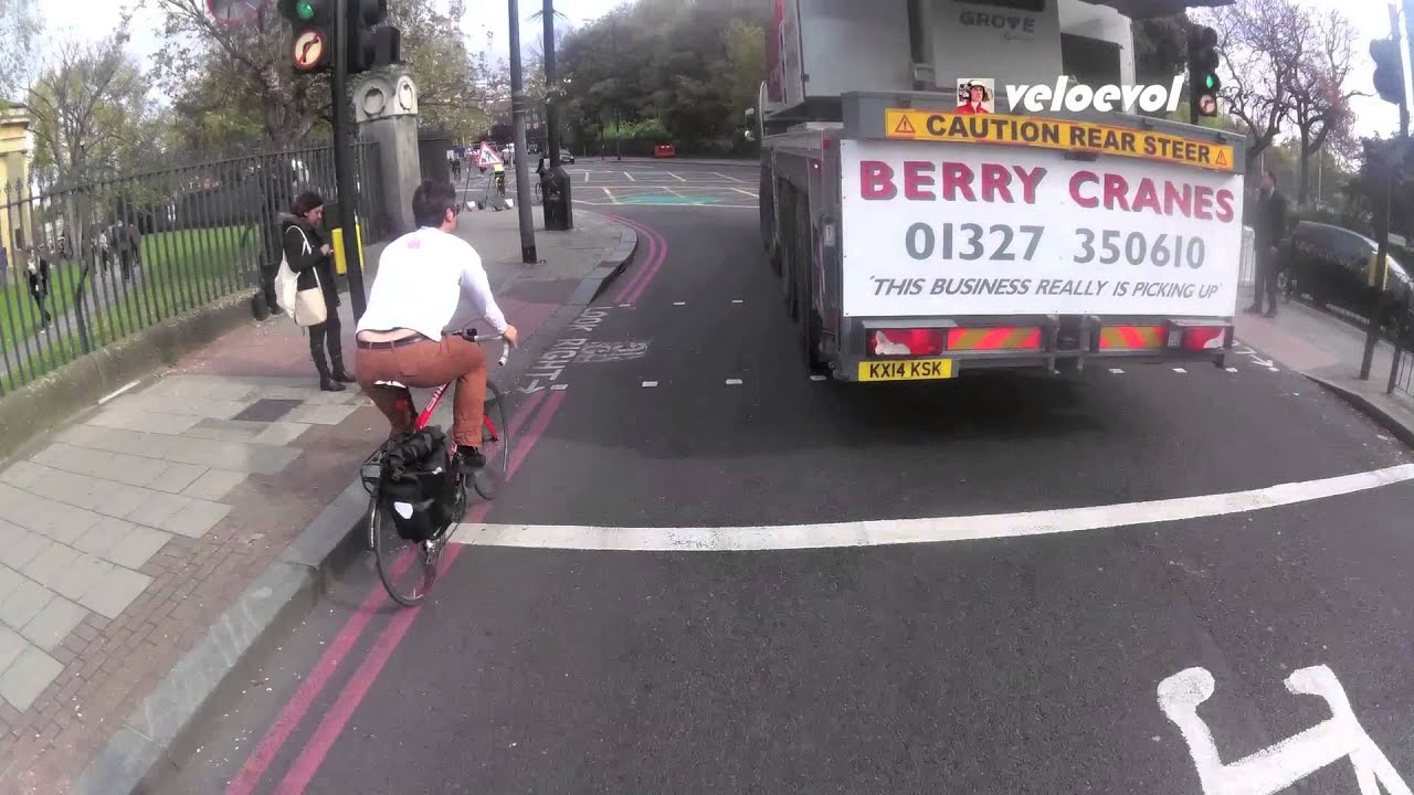 Berry Cranes Left Hook Save No Indication KX14KSK