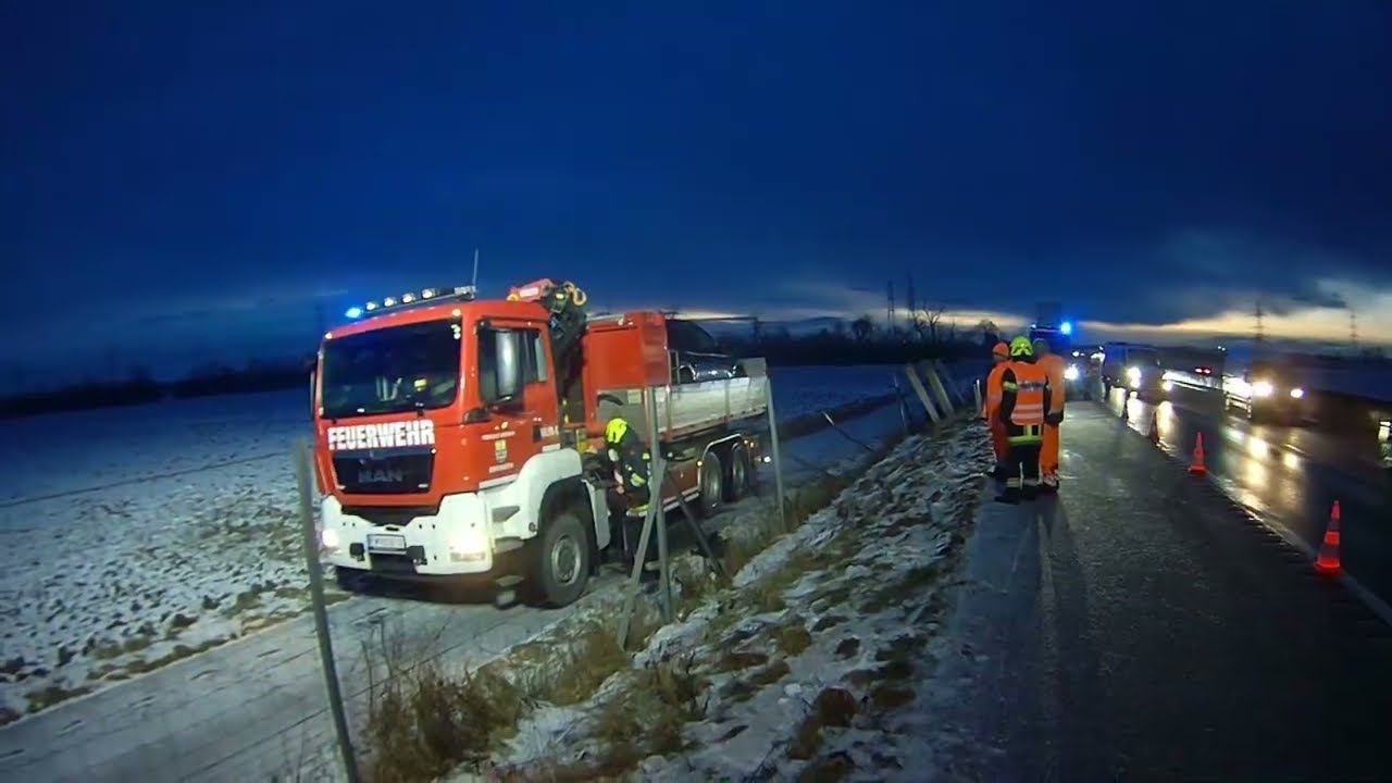 17.02.2026 – Fahrzeugbergung auf der S5 bei Kirchberg/Wagram