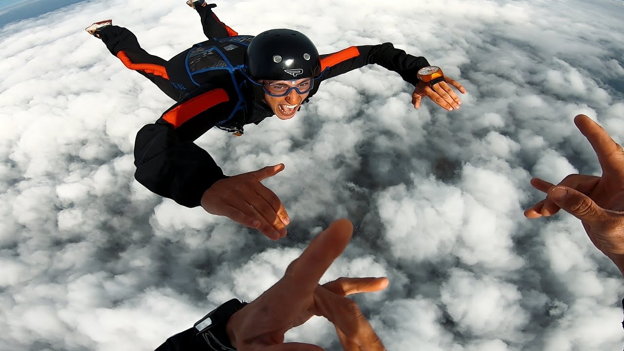 Altitude et Adrénaline : Devenir Parachutiste (Formation PAC Albi)
