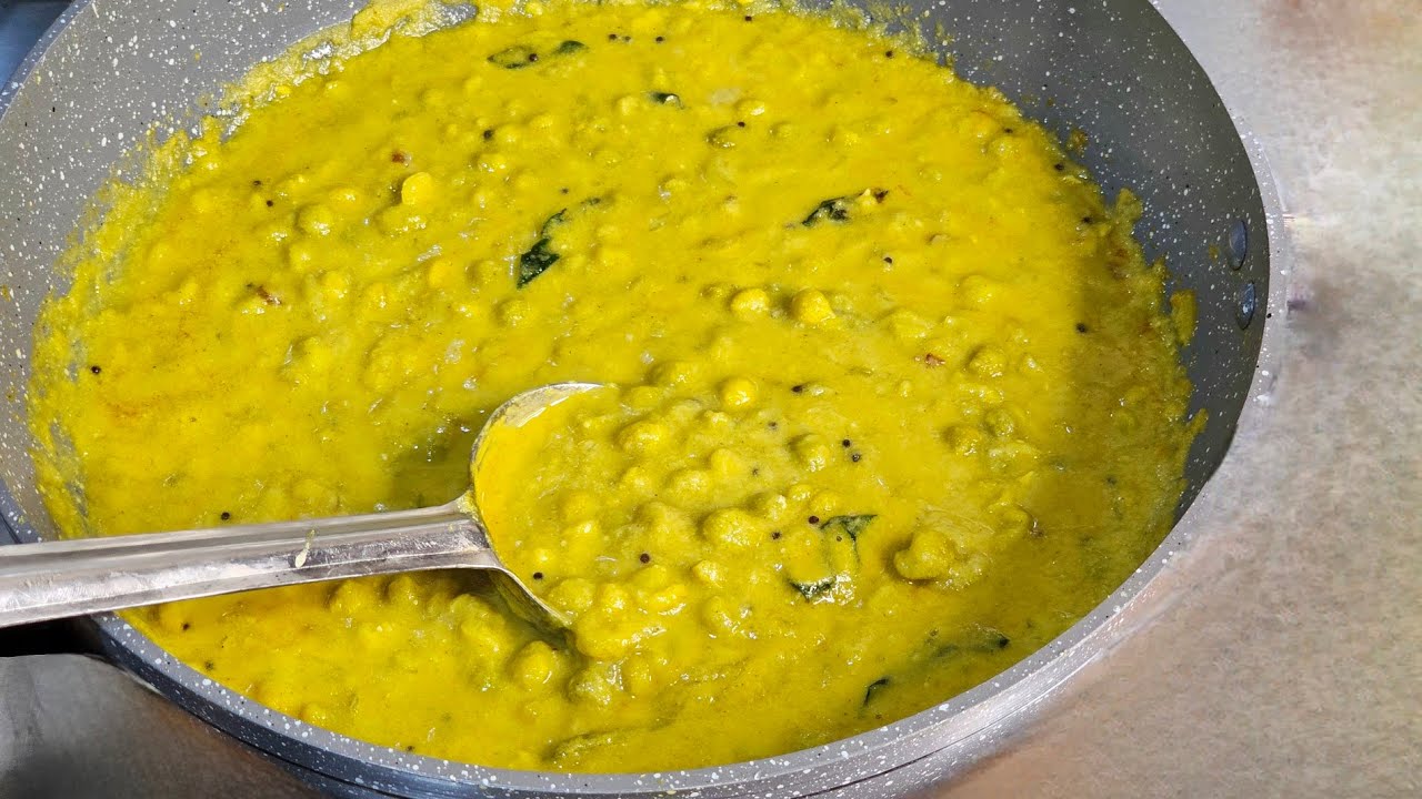 രാവിലത്തെ breakfast ഇനി simple / പട്ടാണി കുറുമ / Green peas kuruma / Peas curry for breakfast
