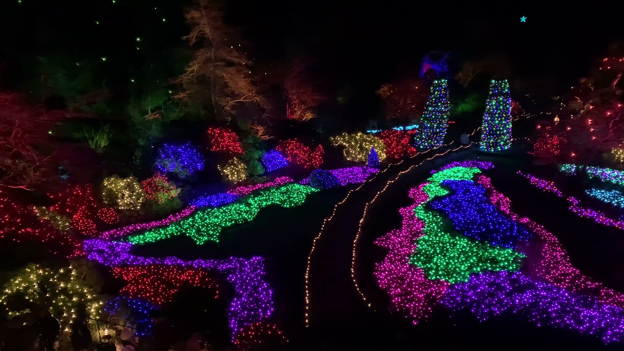 Night View of the Butchart Garden || Vancouver Island, BC, Canada
