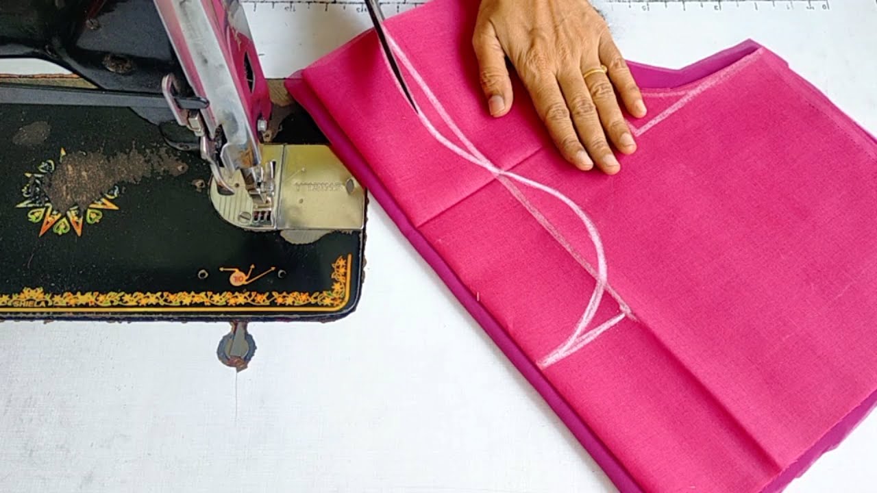 Blouse designs || blouse back neck design || cutting and stitching blouse designs