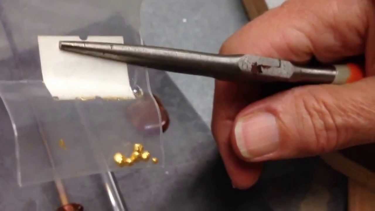 Lampwork Bead Tutorial: How to Do Gold Fuming On Soft Glass Part 1