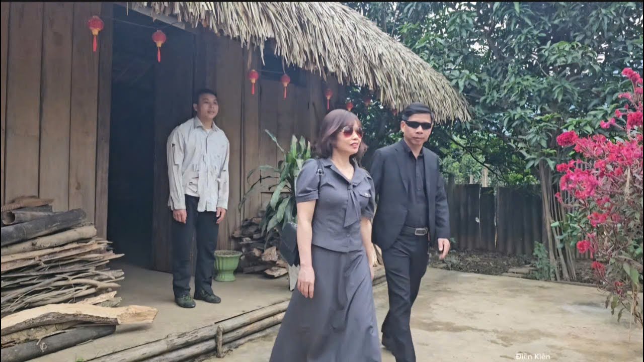 FULL VIDEO: A kind-hearted woman helps a poor young man stay in her house