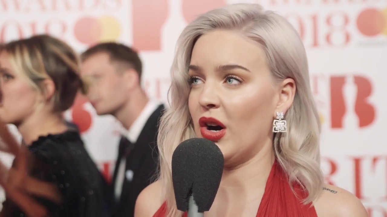 Anne Marie Red Carpet Interview | Brit Awards 2018
