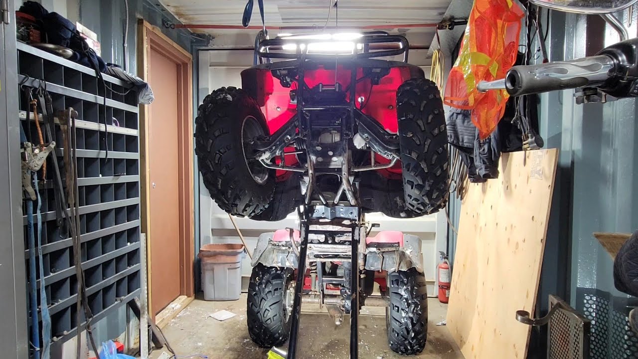 Перегрев Honda Foreman. Замена датчика вентилятора.