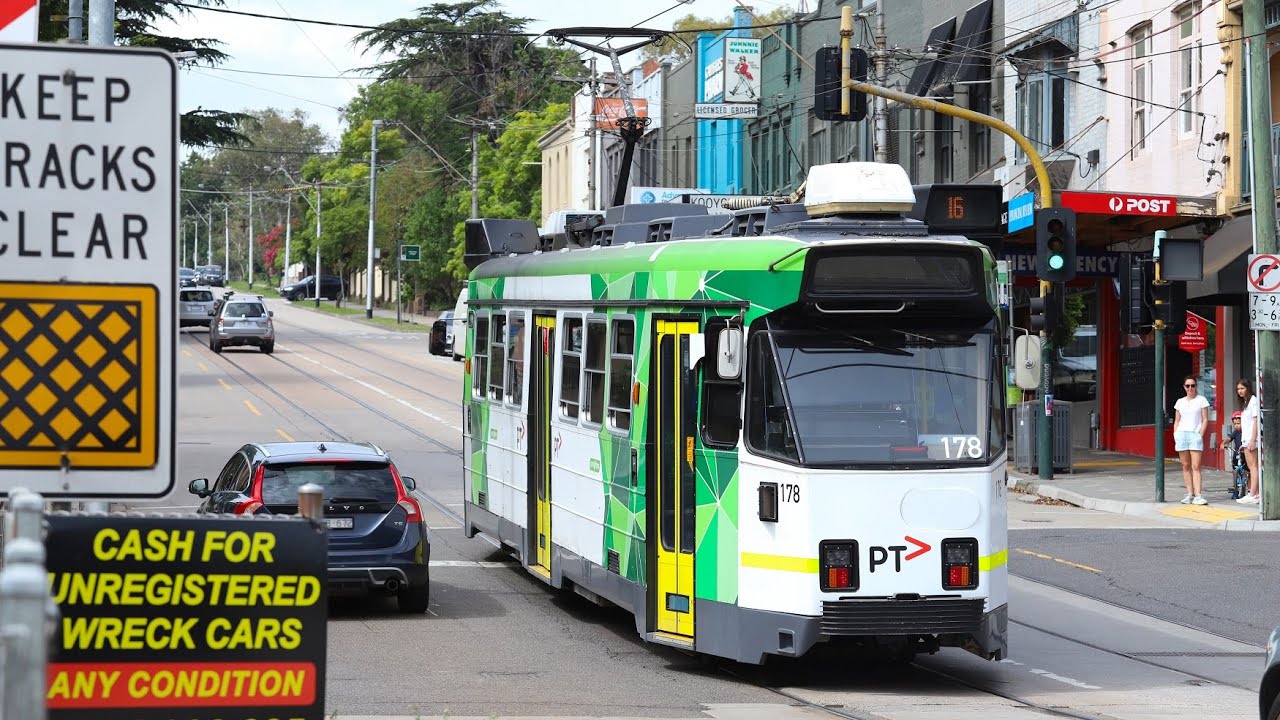 Metro Trains Melbourne: Kooyong Tram Sqaure