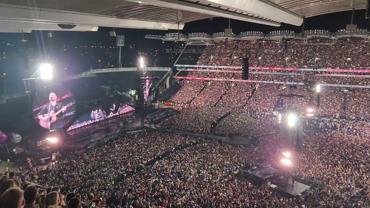 Crazy World - Aslan & Coldplay - live @ Croke Park, Dublin 02/09/24