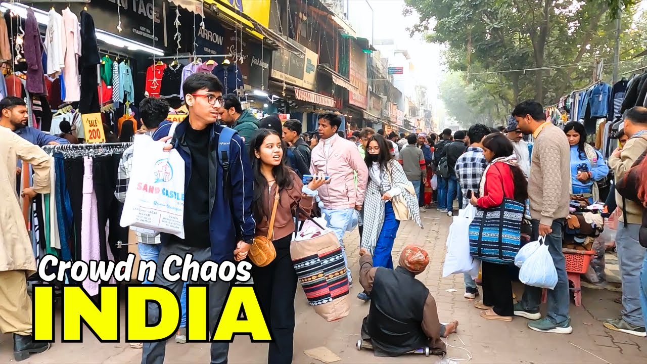 Real India in 4K HDR 🇮🇳: Crazy Crowds & Market Life in Delhi | Silent Walking Tour