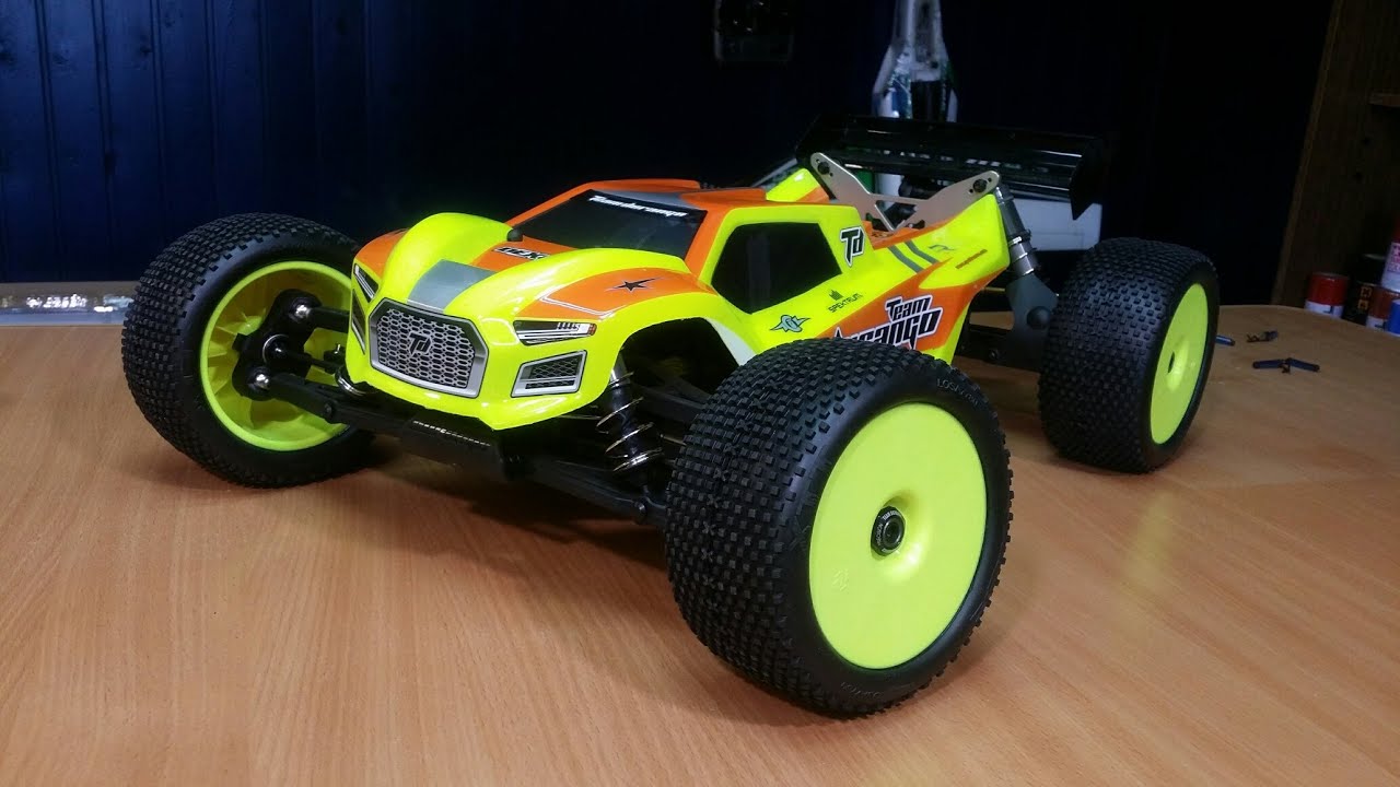 Дюранга ... Покраска модели Team Durango 1/8 DEX8T 4WD (Rc car paint, liquid mask)