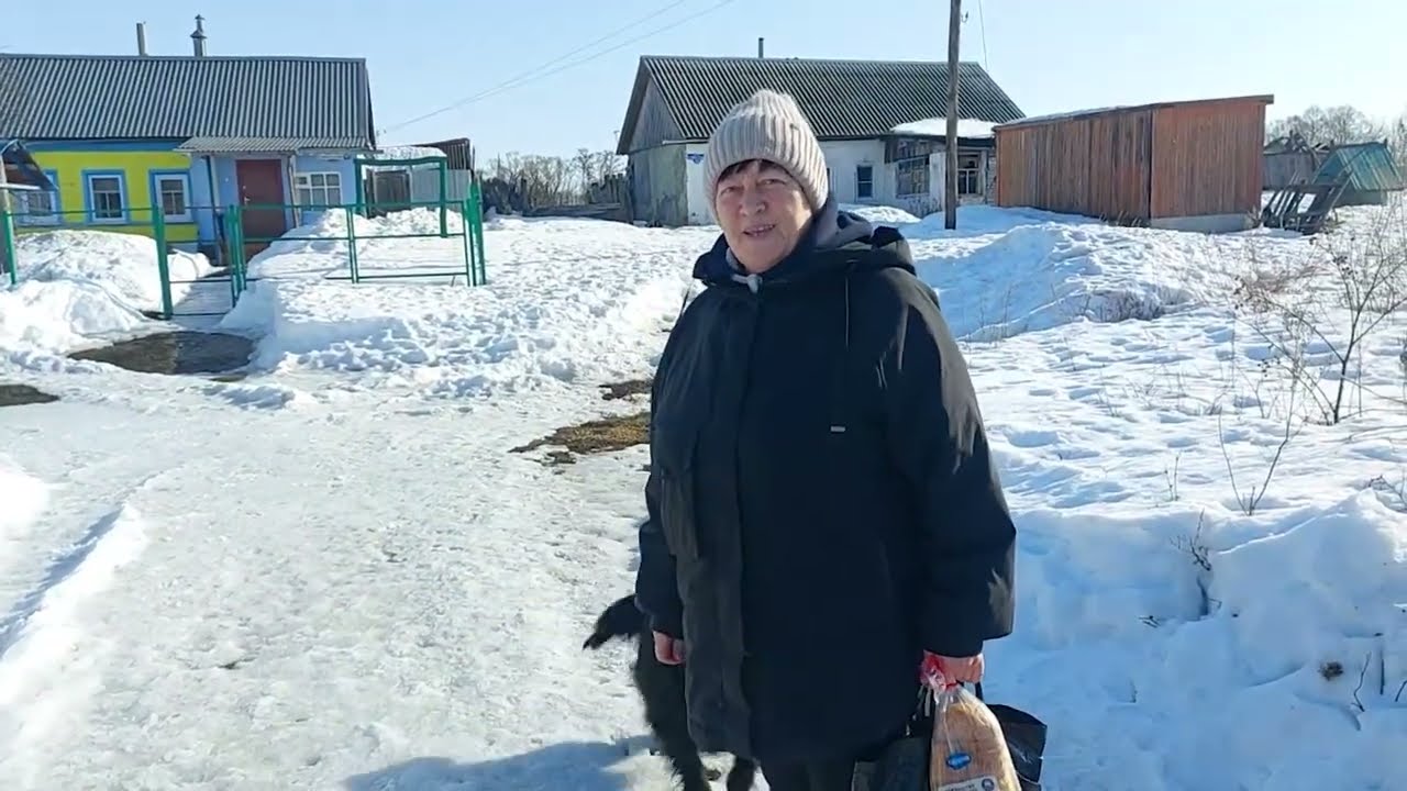 Приехали с Любой покормить животных деда Матвея