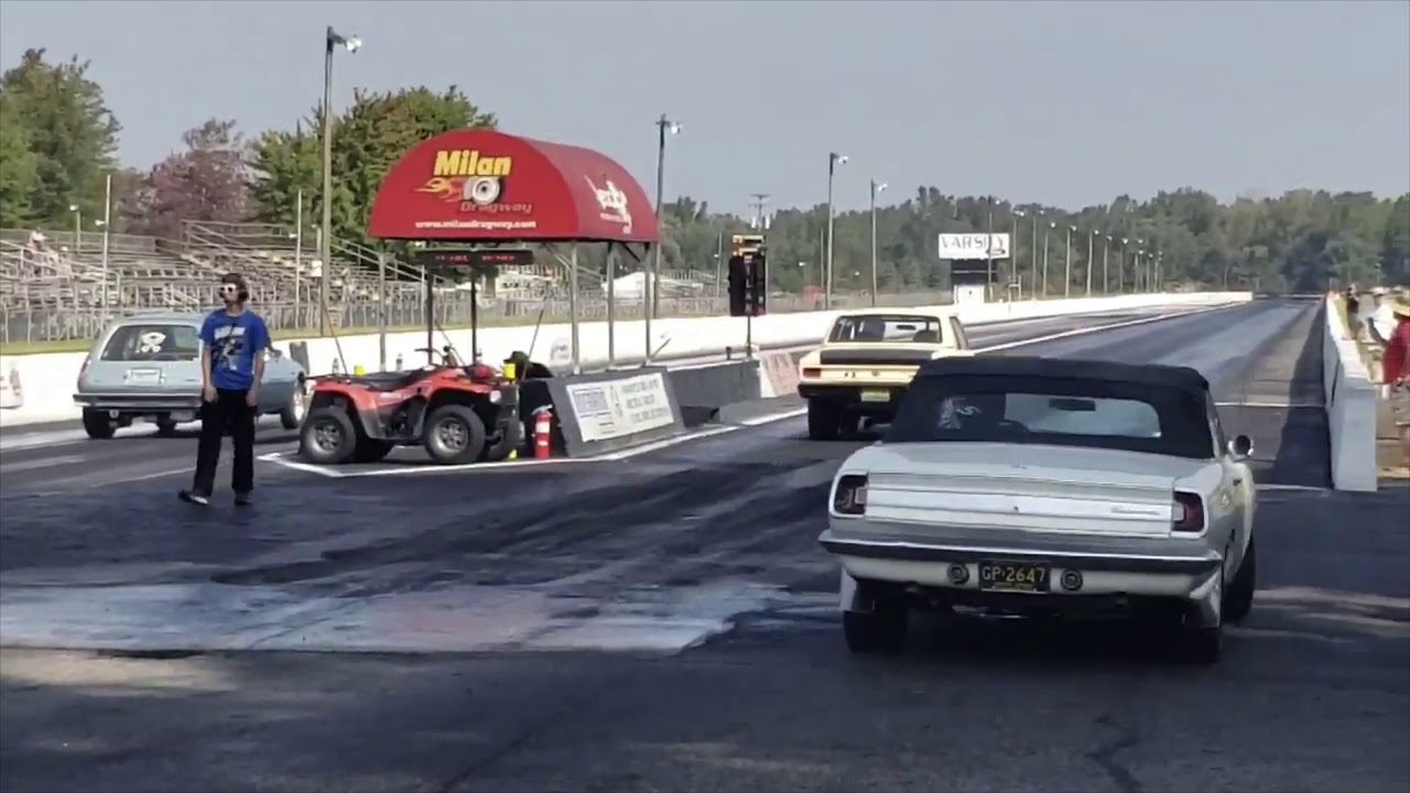AMC Pacer Wagon v. AMC Rambler (Personal Best!)