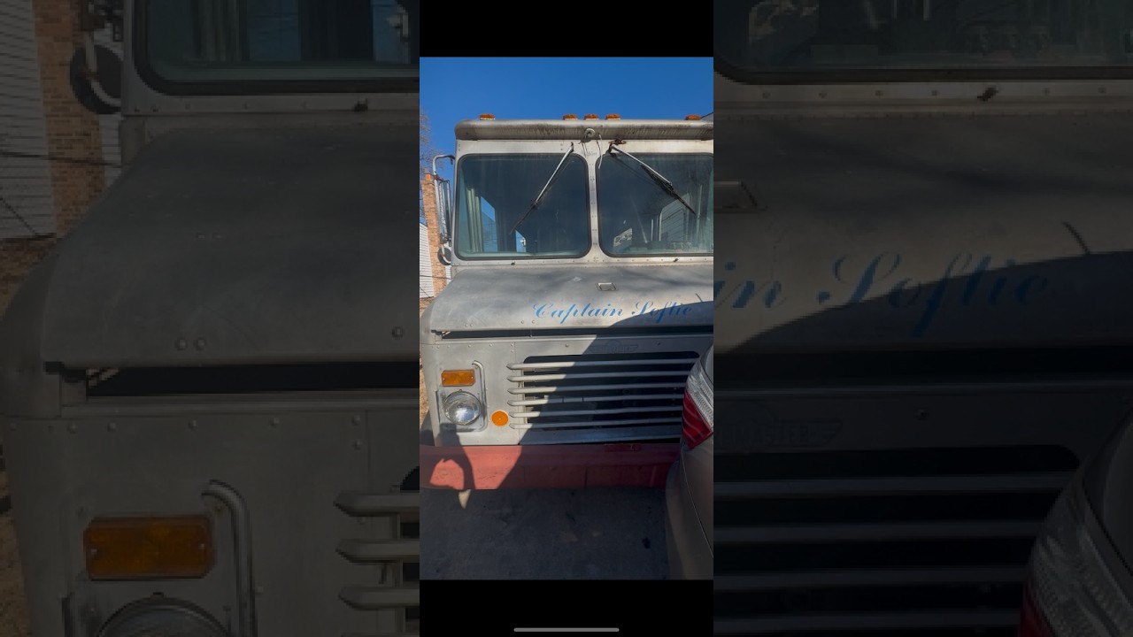 (NEW!!) Random ice cream truck abandoned in a driveway.