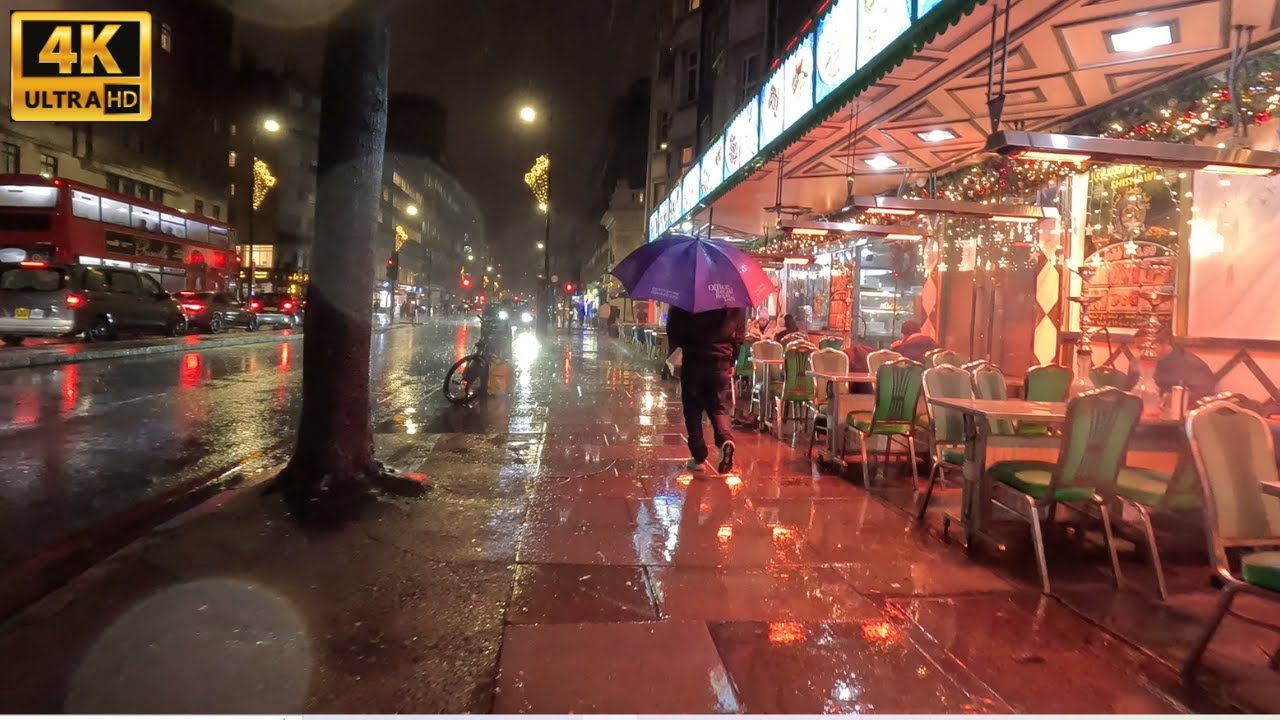 Walking in the Rain at Night in Central London [4K UHD]