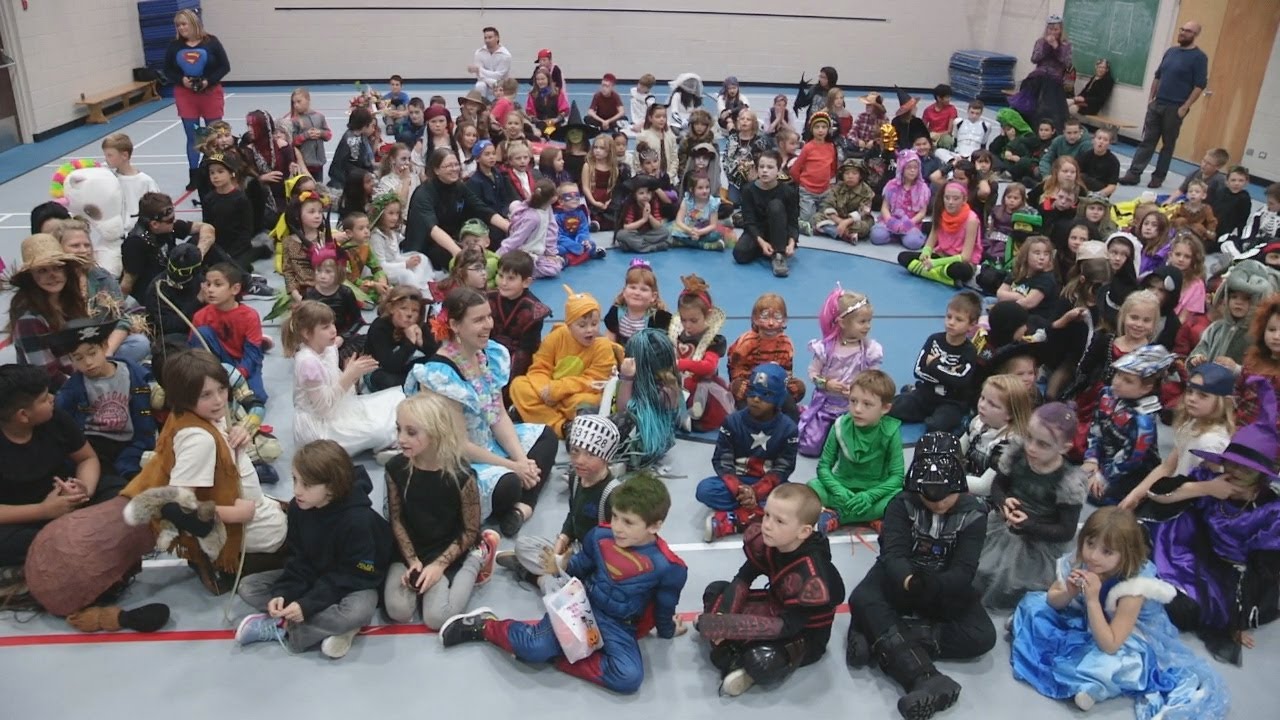 Valemount Elementary School Halloween Costume Parades 2013-2019