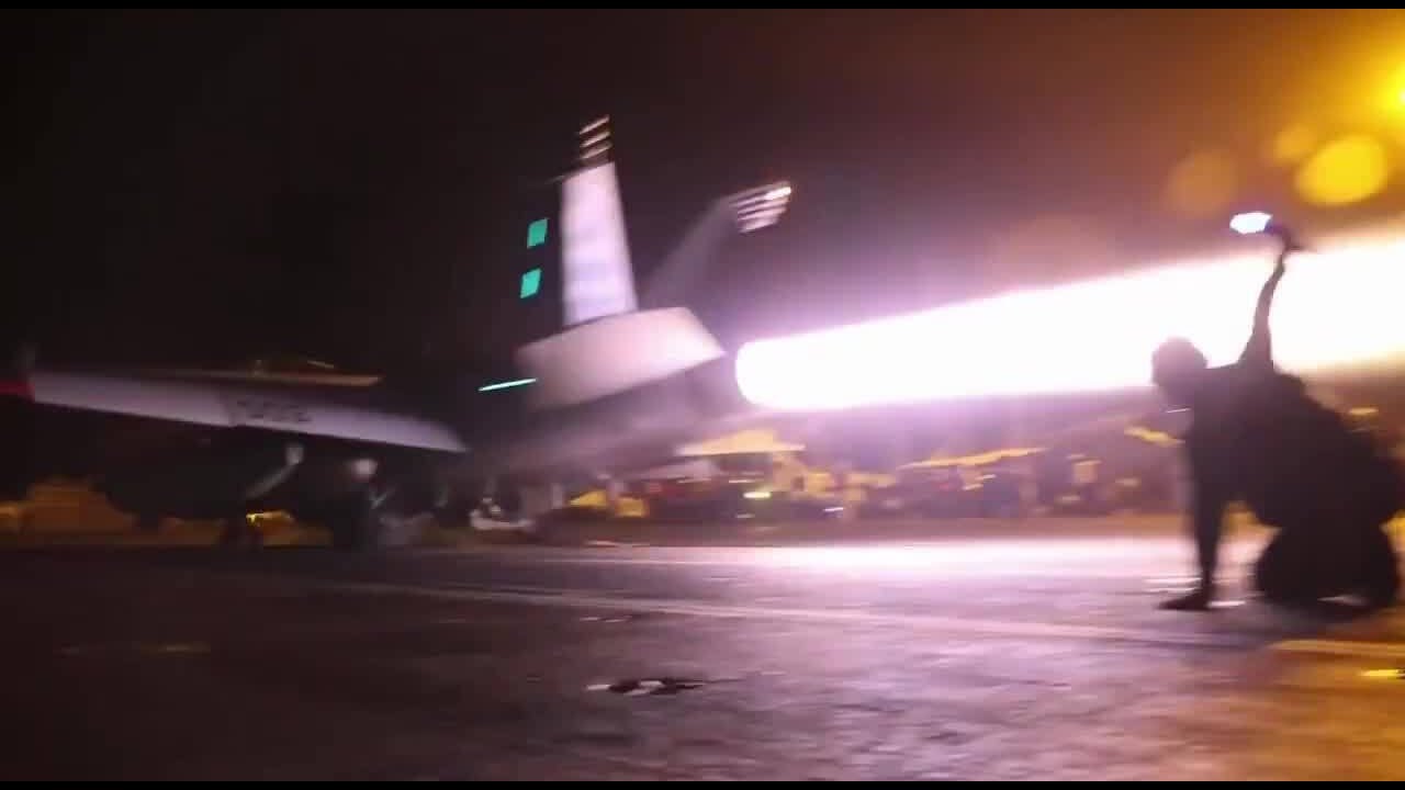 VIDEO: 7th night of US strikes on Iran (Centcom)